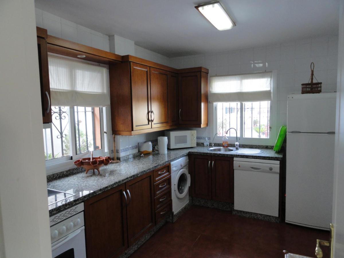 Spacious Family Villa Aljamar 8A Nerja Eksteriør billede