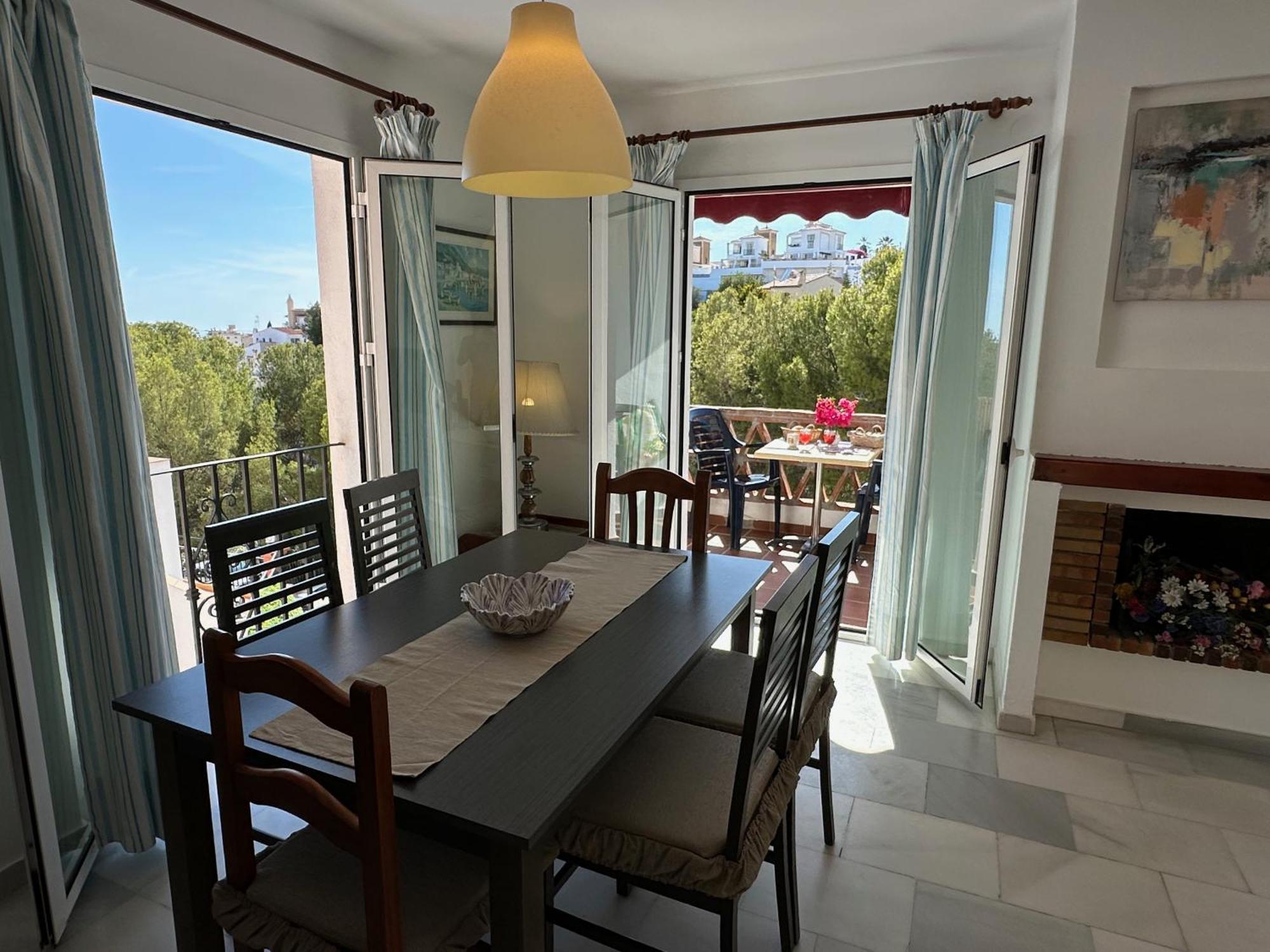 Spacious Family Villa Aljamar 8A Nerja Eksteriør billede
